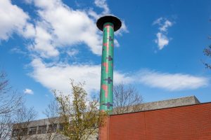 Kunstwerk: Minaret van Peter Struycken in Tilburg