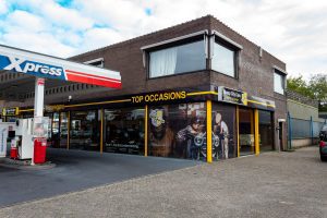 Het bedrijf Dagdelen Auto's in Tilburg