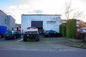 Schoonus Trading op het bedrijventerrein Kreitenmolen in het dorp Udenhout