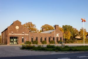 AniCura Dierenziekenhuis Tilburg op bedrijventerrein Enschot in het dorp Berkel-Enschot