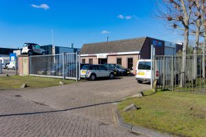 Autobedrijf Goudenberg op bedrijventerrein Loven Noord in Tilburg