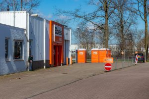 Gereedschap verhuurbedrijf Boels Verhuur Tilburg Loven op het bedrijventerrein Loven zuid in Tilburg	