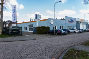 Leduc Autoschades op bedrijventerrein Loven zuid in Tilburg	