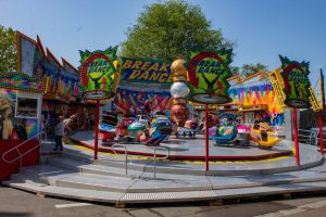 De kermisattractie Breakdance van PJ Hoefnagels-Someren op de Tilburgse Kermis