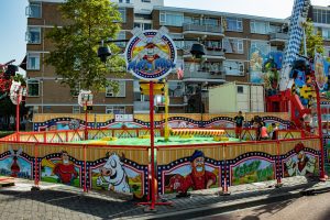 De kermisattractie Mad Mill van de Vries op de Tilburgse Kermis