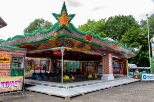 De kermisattractie Mini Scooter op de budgetkermis van Tilburg