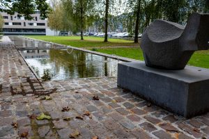 De fontein van het Gotenpark in de wijk het Zand in Tilburg