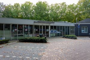 Apotheek De Quirijnstok in de buurt Heikant-Zuid-West in stadsdeel Tilburg-Noord