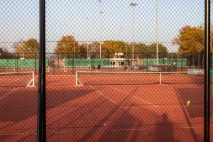 Tennis Vereniging Udenhout op sportpark Rauwbraken in het dorp Udenhout