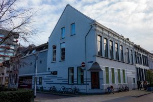 Paradox in Tilburg