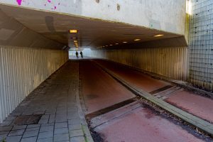 De Fietstunnel van het iepenpad in Tilburg