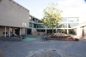 Basisschool Koolhoven en kinderopvang Koolhoven in de wijk Koolhoven in Tilburg