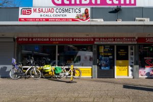 M Sajjad Call Center Cosmeticawinkel in de wijk Stokhasselt in Tilburg