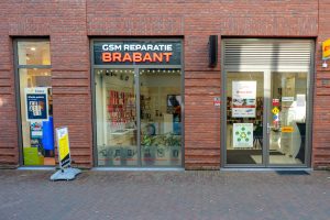 GSM Reparatie Brabant in Winkelcentrum Koningsoord in Berkel-Enschot