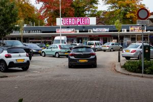 Winkelcentrum Verdiplein In de wijk Stokhasselt Stadsdeel Tilburg Noord