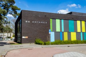 Basisschool Antares in de wijk Wandelbos Noord in Tilburg