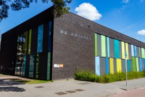 Basisschool Antares in de wijk Wandelbos Noord in Tilburg