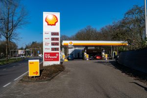 Shell Baroniebaan in de wijk Zorgvlied in Tilburg