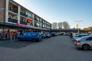 Winkelcentrum Bart van Peltplein in Tilburg