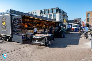 De weekmarkt in Berkel-Enschot 