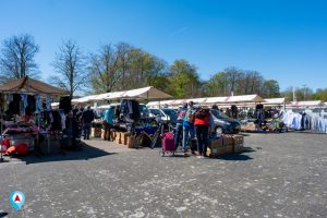 Vlooienmarkt bij Jeugdacademie Willem II in Tilburg